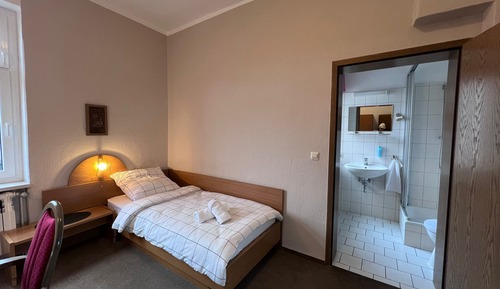 Classic Single Room