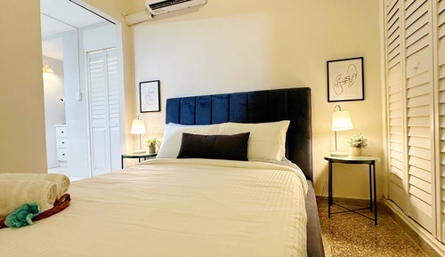 Basic Apartment, Patio