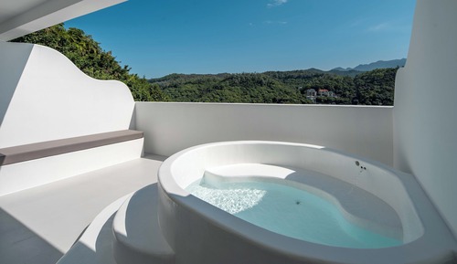 Design Room, 1 Bedroom, Partial Ocean View