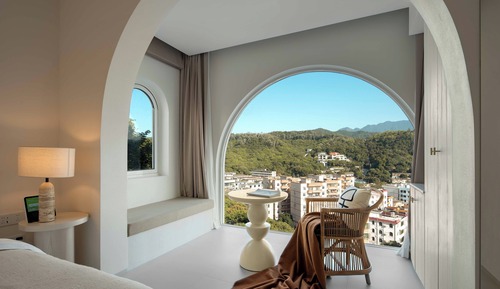 Elite Room, 1 Bedroom, Partial Ocean View