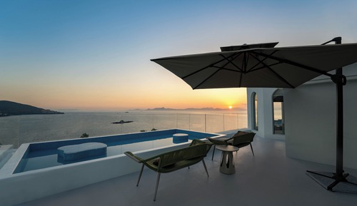 Luxury Double Room, Beach View