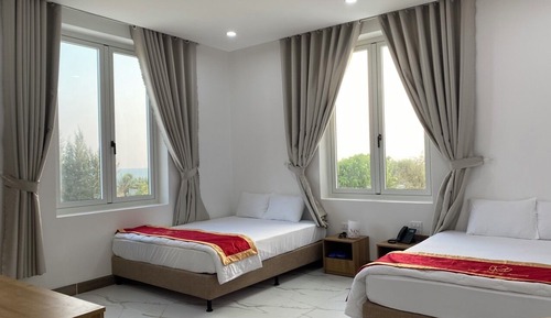Basic Double Room, Beach View