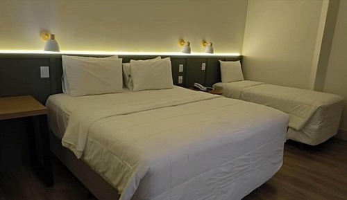 Quarto Triplo Superior