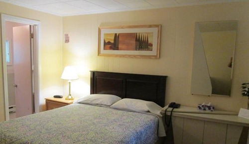 Comfort Room, 1 Queen Bed