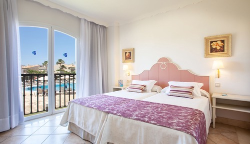 Suite, Balcony, Pool View (2 adults + 1 child)
