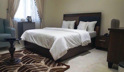 Family Room, Balcony, City View