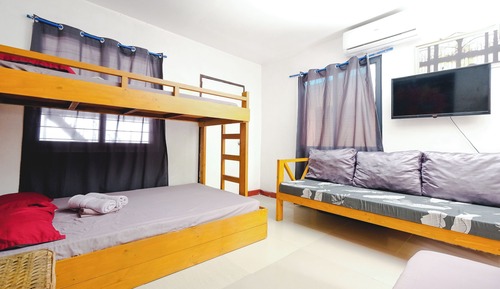 Family Room, Beach View