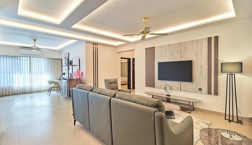 Premier Apartment