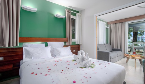 Superior Suite, Garden View