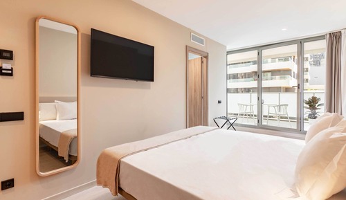 Double Room, City View