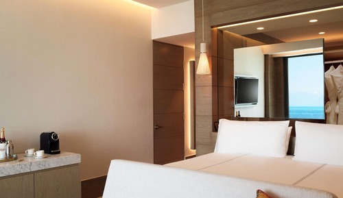 SLS Elite Ocean View Rooftop Two Queen