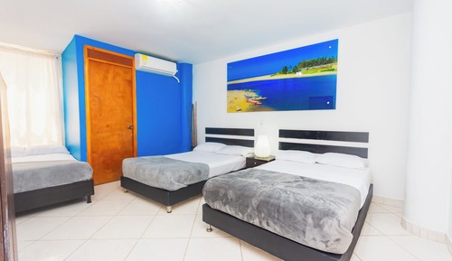 Family Room, Multiple Beds