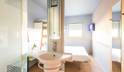 Triple Room, 1 Double Bed