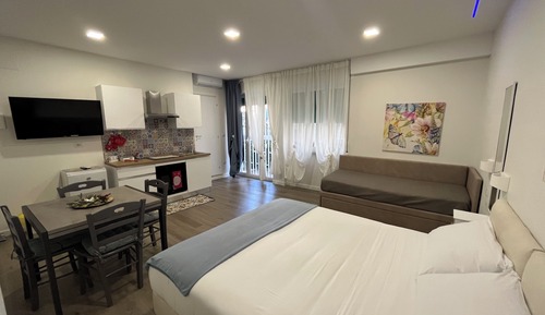 Comfort Quadruple Room, Balcony