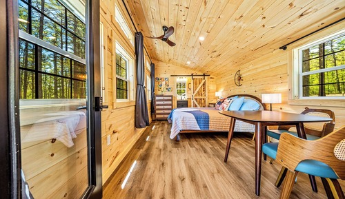 Standard Cabin