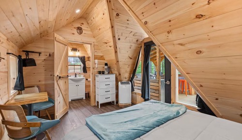 Classic Cabin