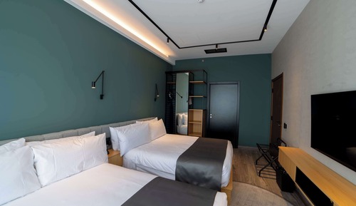 Standard Room, 2 Queen Beds, Non Smoking