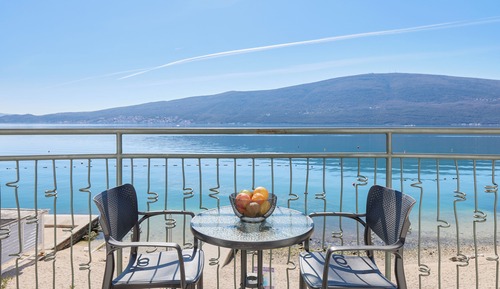 Panoramic Studio, Sea View