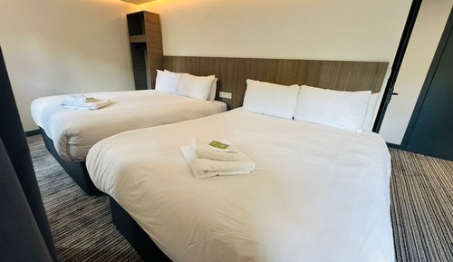 Deluxe Quadruple Room, Non Smoking, City View