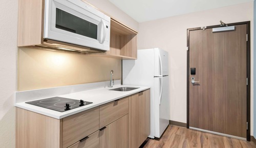 Suite, 1 King Bed, Non Smoking