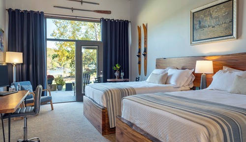 Double Room, 2 Queen Beds, Lake View