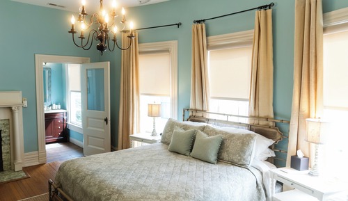 Premier Suite, 1 King Bed, Private Bathroom