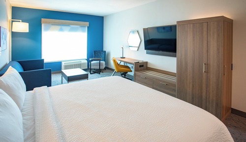 Suite, 1 King Bed