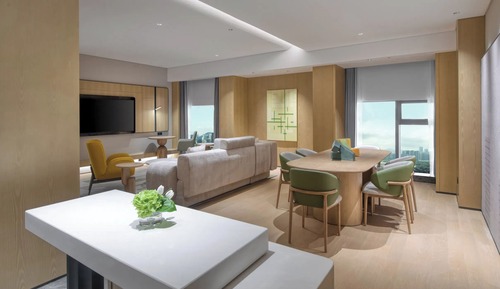 Suite, 1 Bedroom (Dining Area)