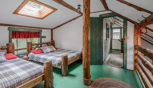 Comfort Cabin, Balcony