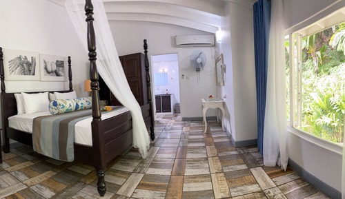 Comfort Apartment, 1 King Bed with Sofa bed, Non Smoking, Mountain View