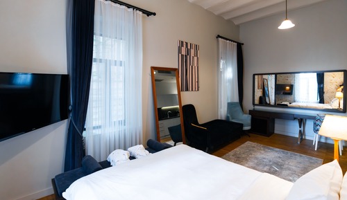 Business Apartment