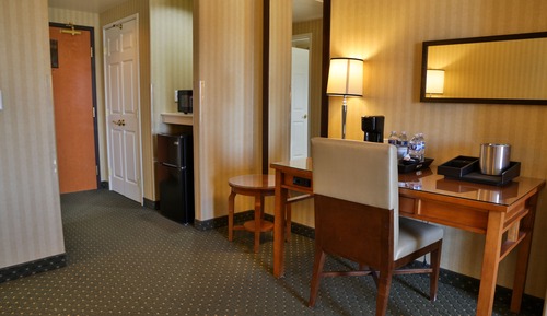 Luxury Room, 1 King Bed, Non Smoking, Valley View