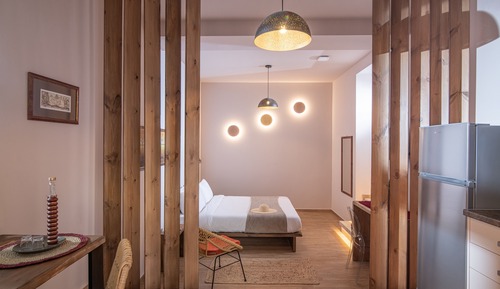 Deluxe Suite with City View - Allagi