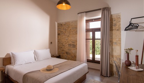Double Room with City View - PNOI