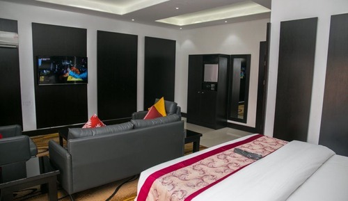 Exclusive Room
