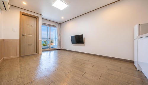 Basic Room, 1 Bedroom (302)