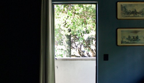 Comfort Room, 1 Queen Bed, Balcony, City View