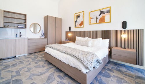 Deluxe Room, 1 King Bed, Ocean View