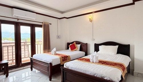 Deluxe Double or Twin Room