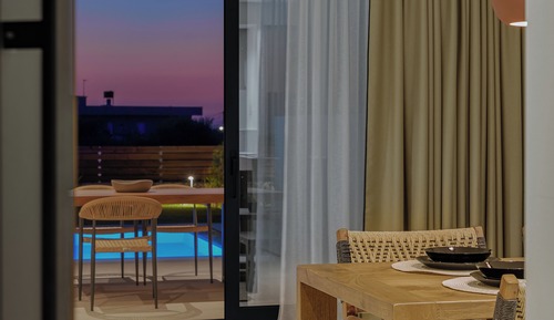 Executive One Bedroom Suite with Private Pool