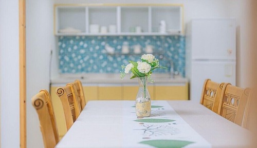 Room (DoranDoran(outbuilding))