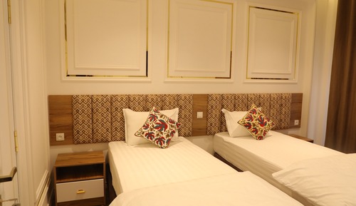 Luxury Room