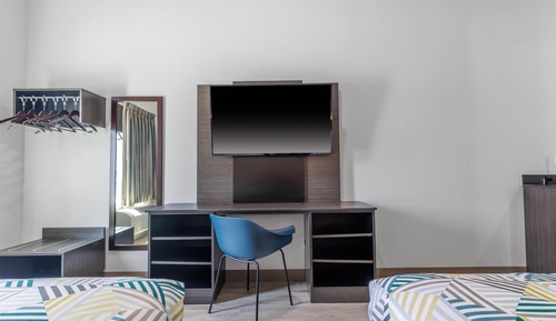 Standard Room, 2 Queen Beds, Non Smoking