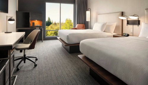 Standard Room, 2 Queen Beds (Mobility/Hearing Access, Roll-in Shwr)