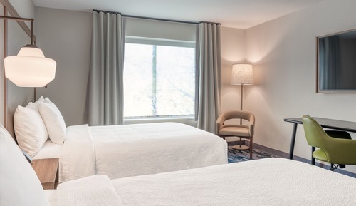 Room, 2 Queen Beds, Non Smoking (Mobility/Hearing Accessible, Tub)