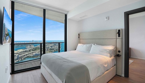 Premium Apartment, 1 King Bed with Sofa bed, Ocean View2910