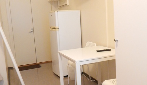 Basic Twin Room, Shared Bathroom