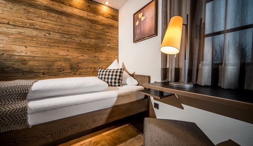 Comfort Single Room