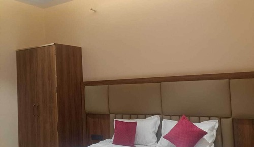 Basic Double Room