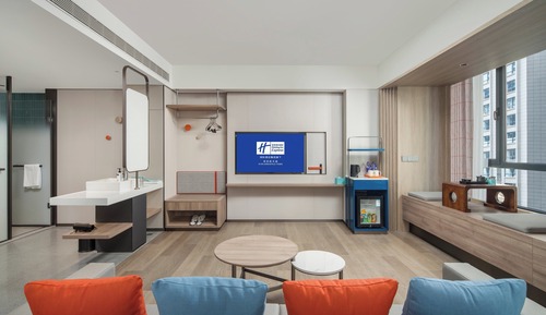 Suite, 1 King Bed